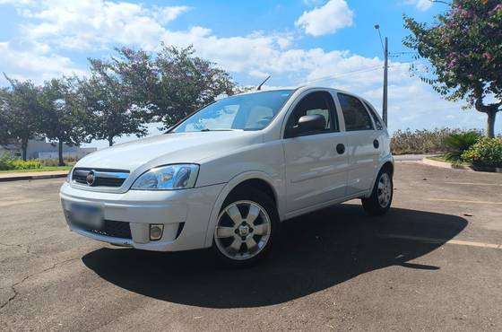 CHEVROLET CORSA 1.4 MPFI MAXX 8V FLEX 4P MANUAL CHEVROLET CORSA 1.4 MPFI MAXX 8V FLEX 4P MANUAL